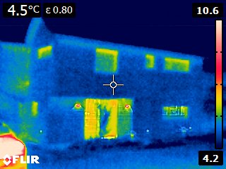 Thermal image passive house