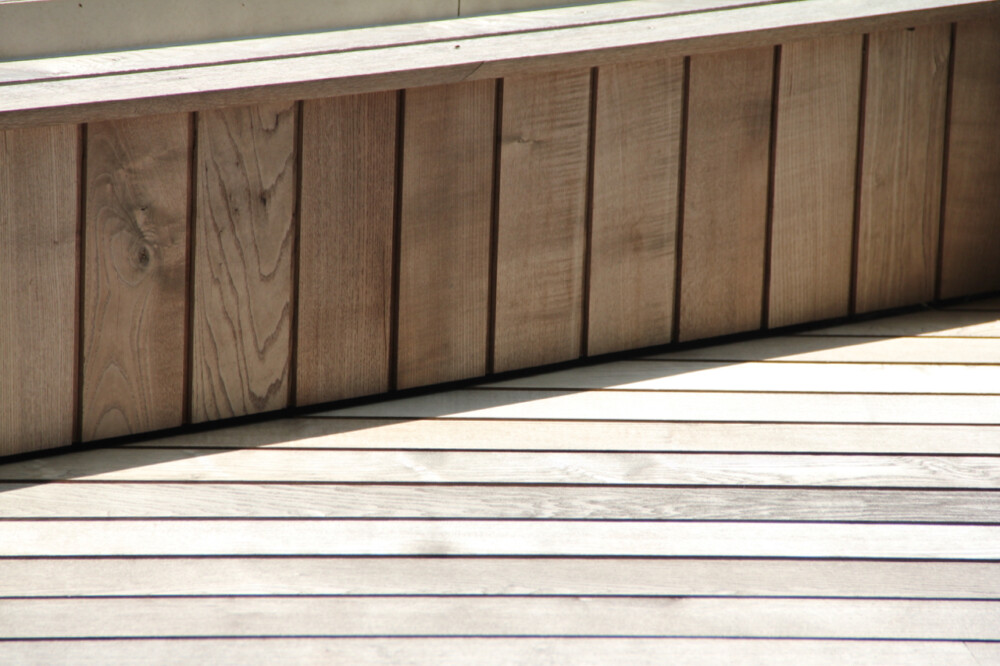 Ash cladding detail